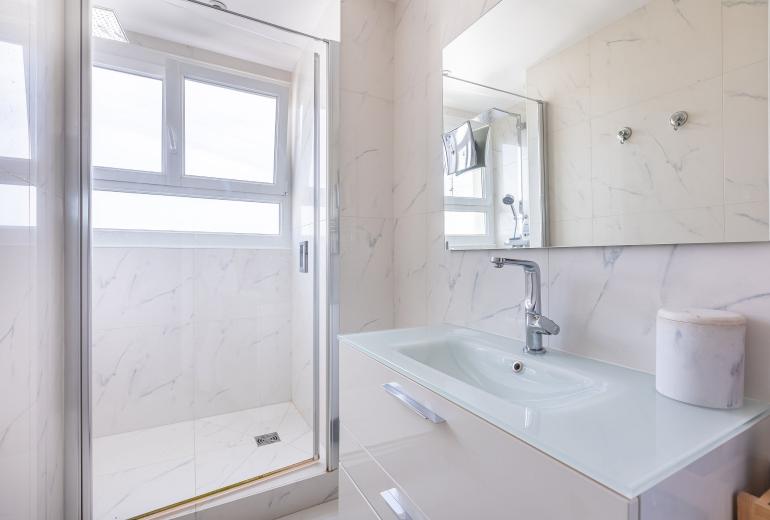 Par048 - 2 bedroom penthouse with terrace