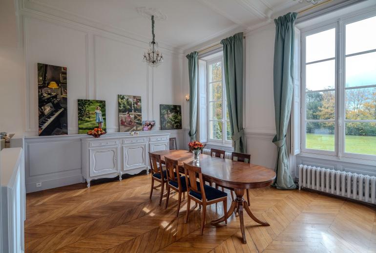 Idf173 - Appartement prestigieux de 3 chambres dans un manoir historique à Noisy-le-Roi.