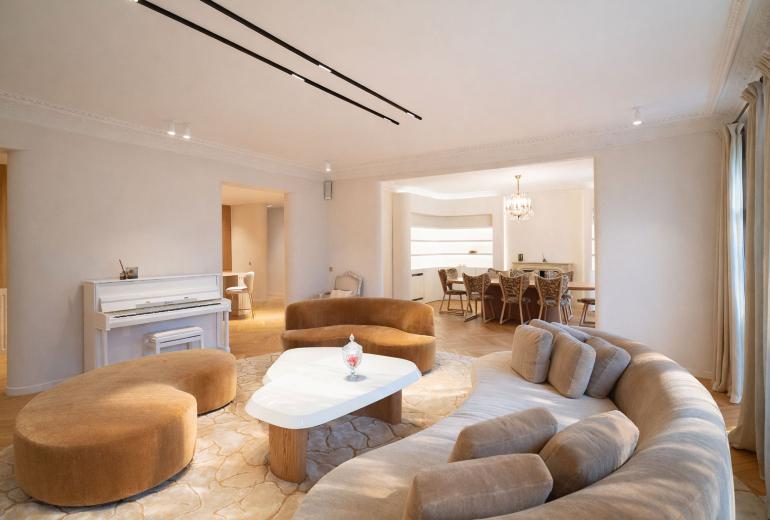 Par061 - Luxury apartment next to Champs-de-Mars