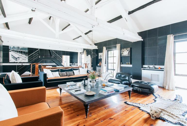 Idf001 - Breathtaking farm with 13 bedrooms