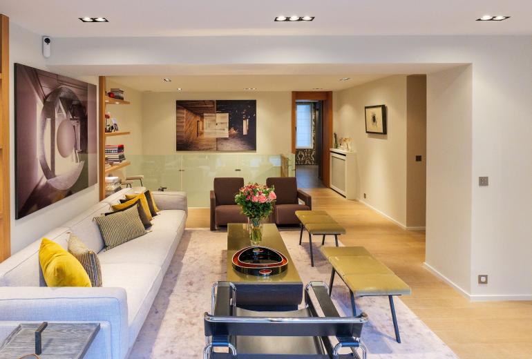Par179 - Apartamento con jardín privado