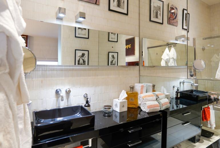 Par019 - Charming apartment in the heart of Paris