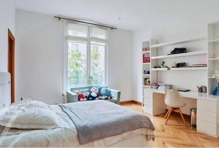 Par026 - 4 bedroom apartment in the 7th district
