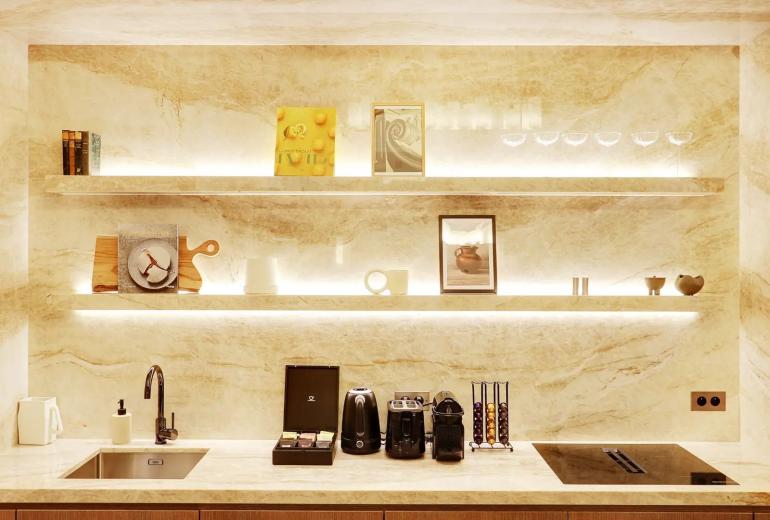 Par261 - Luxury two bedroom apartment
