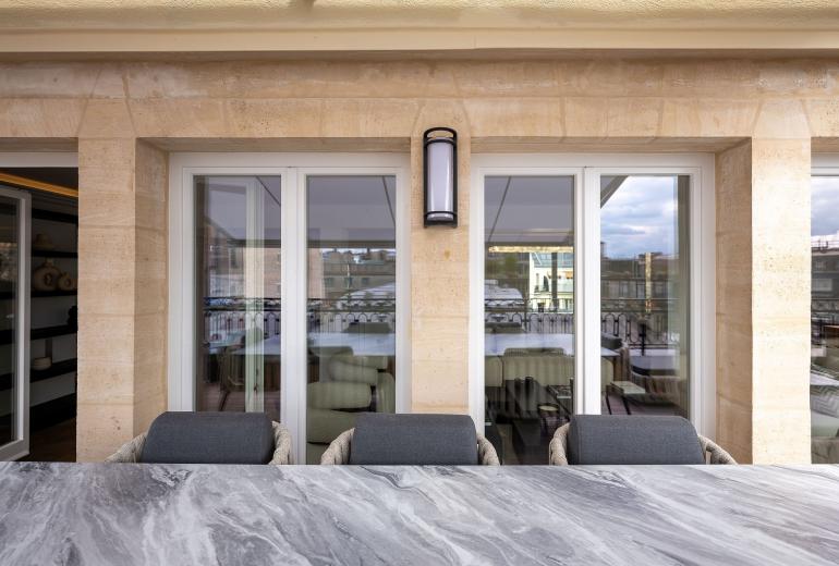 Par305 - Luxury penthouse in Paris 8