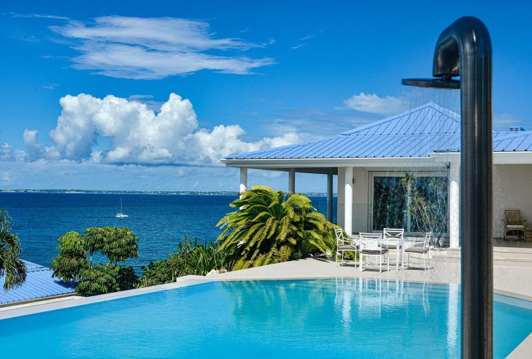 Sxm005 – Villa avec vue sur mer à Baie Rouge Beach