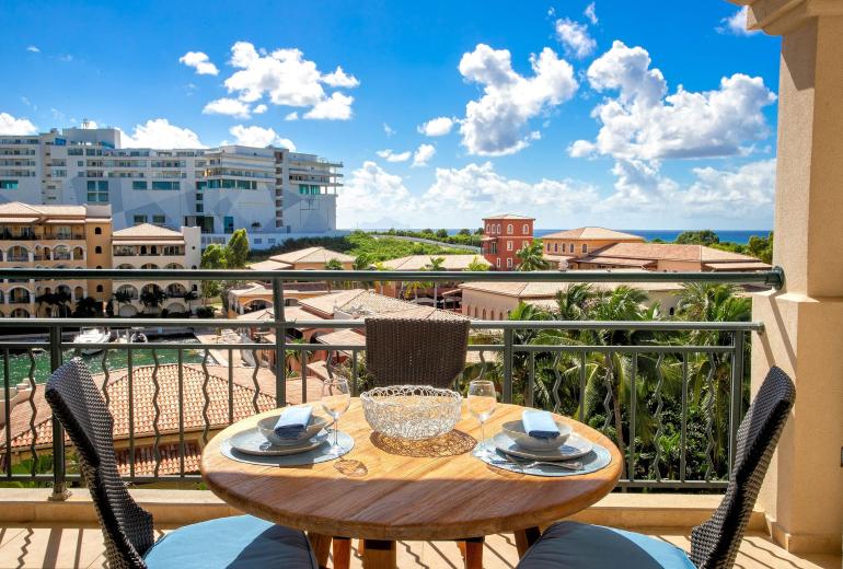 Sxm045 – Apartamento confortável com varanda em Cupecoy