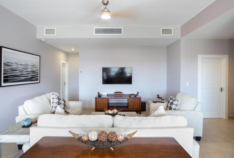 Sxm046 – Apartamento moderno con vista a laguna en Cupecoy