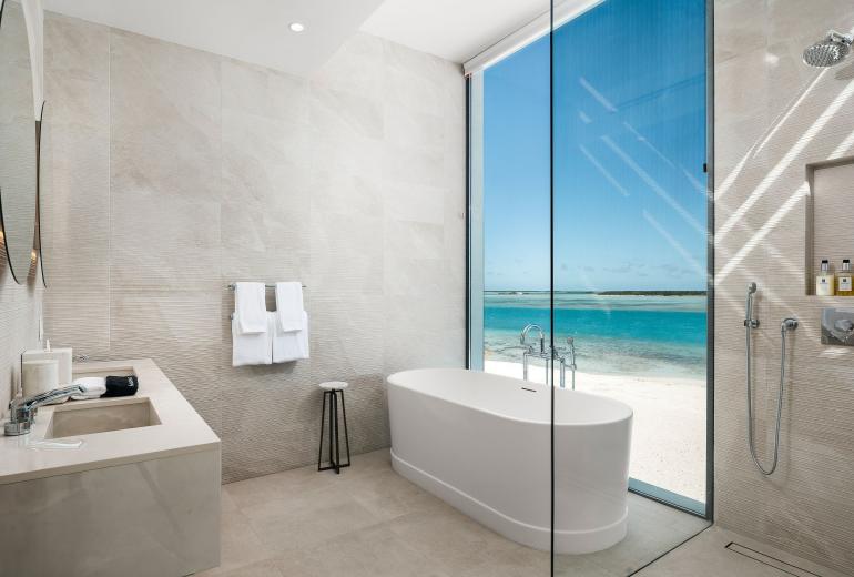 Tci002 – Elegante villa frente al mar en Grace Bay