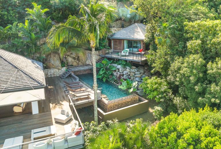 Stb004 – Villa contemporánea con vistas al mar en St. Jean