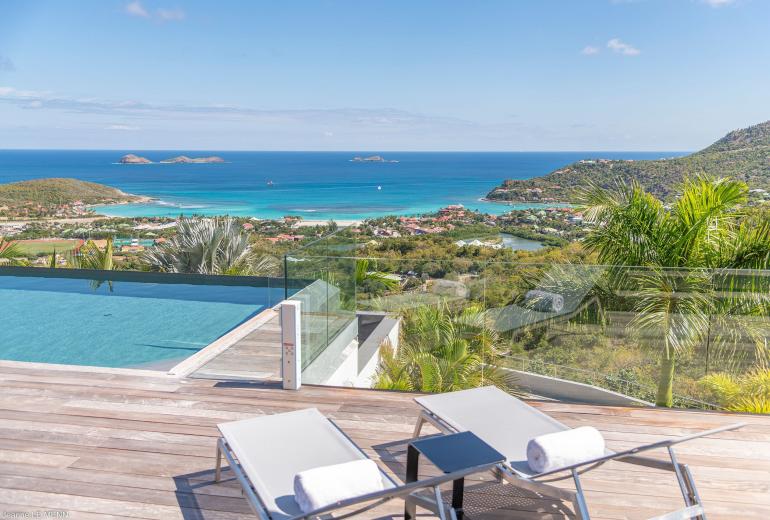 Stb007 – Modern villa with ocean views in Lurin