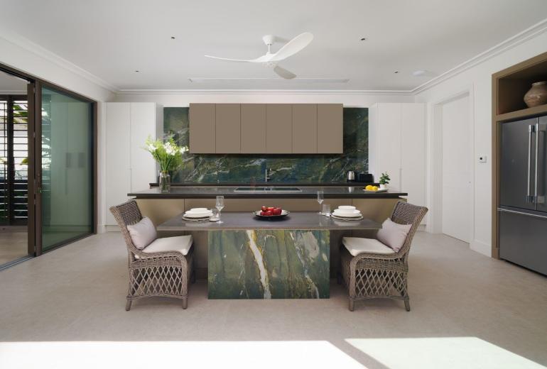 Brb006 – Elegante villa frente al mar en St. James