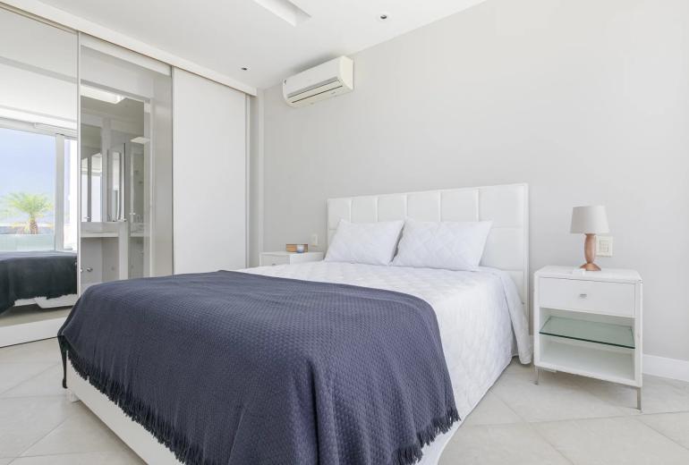 Rio257 - Ático dúplex frente al Poste 9 con vistas al mar en Ipanema