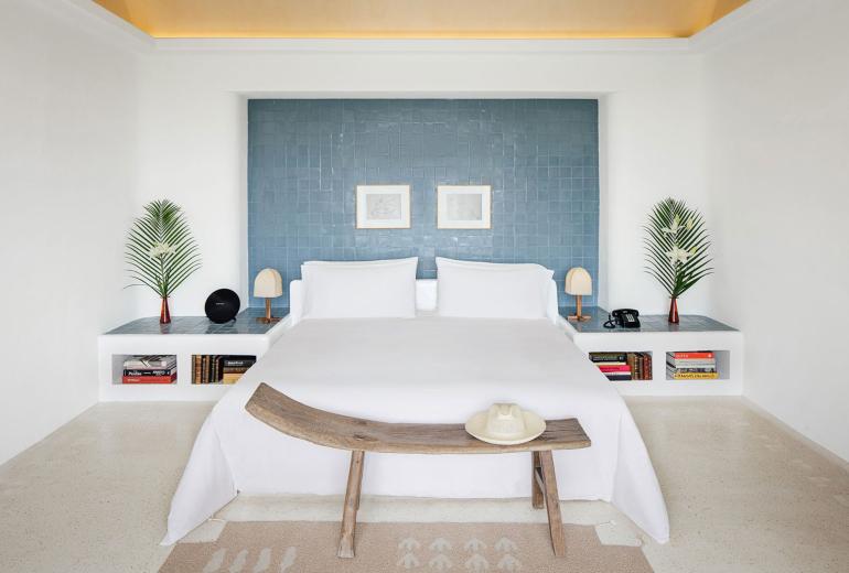 Xpu002 – Private beachfront villa with rooftop terraces in Xpu-Ha