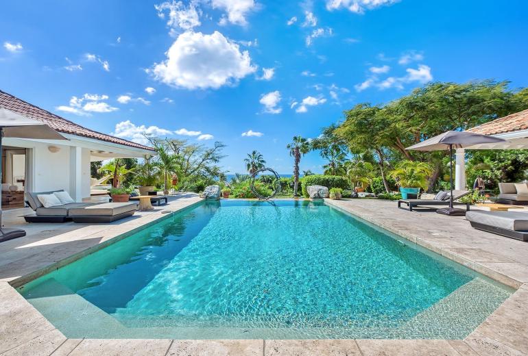Sxm041 – Villa tropicale raffinée à Terres Basses
