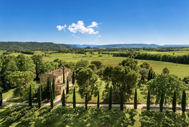 Pro006 - Beautiful Castle in Provence