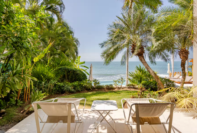 Ptm043 - Modern Rustic Oceanfront Villa in Punta Mita