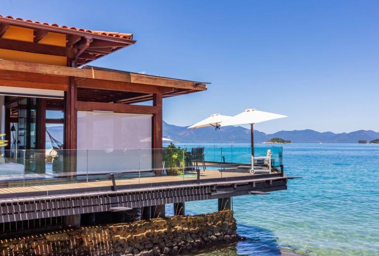 Ang064 - Casa de lujo frente al mar en Angra dos Reis