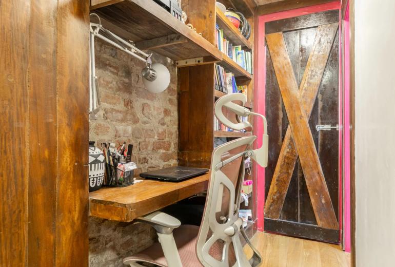 Rio304 – Casa histórica renovada na Lapa
