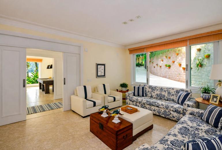 Ang046 - Villa en bord de mer à Angra dos Reis