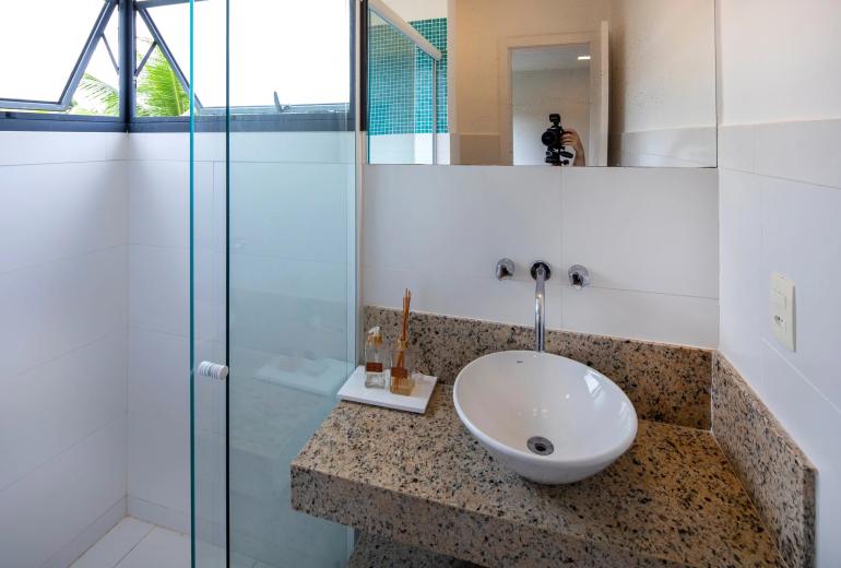 Ang045 - Luxurious Mansion for Sale in Porto Frade, Angra dos Reis