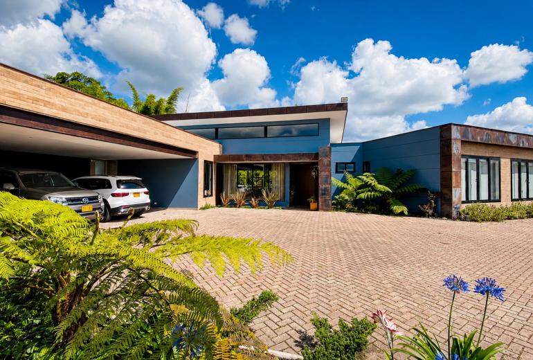 Med022 - Exclusive country residence in Llanogrande
