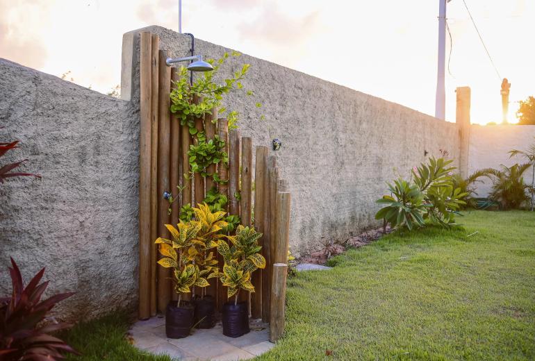 Tab002 - Balinese-style beach house with panoramic sea and city views